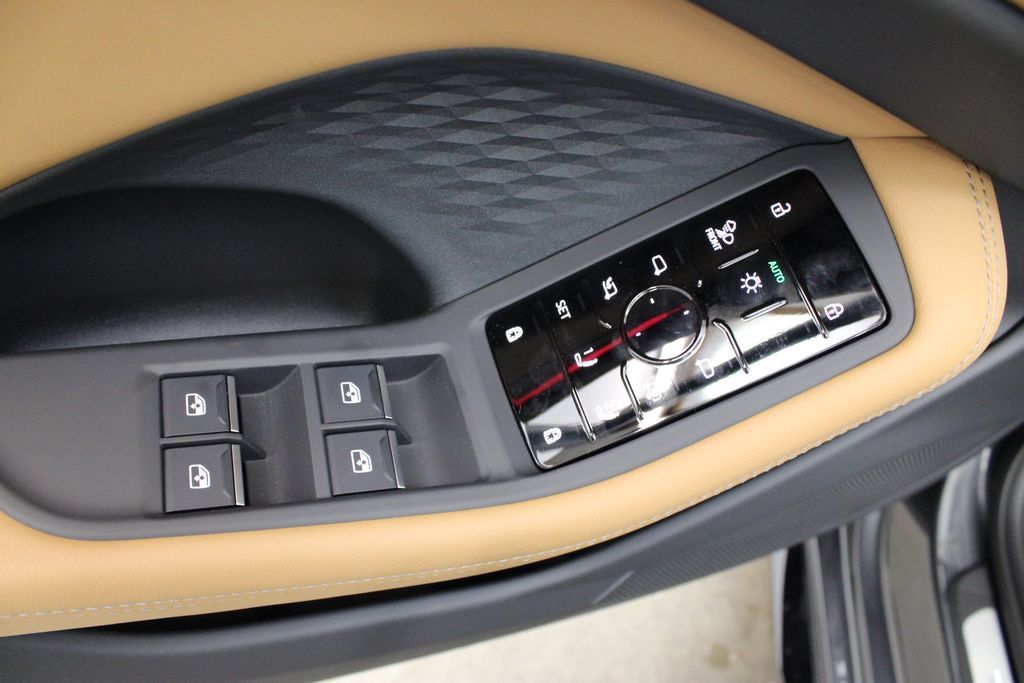 New 2026 Audi A6 Premium Plus AWD/4WD image 18