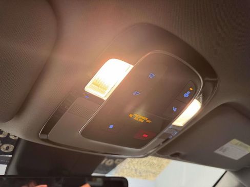 Used 2022 Hyundai Santa Fe XRT image 29