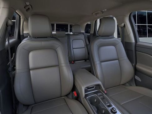 New 2026 Lincoln Corsair Premiere image 10