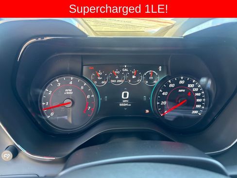 Used 2018 Chevrolet Camaro SS RWD image 14