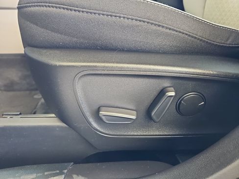 Used 2023 Ford Escape Active AWD/4WD image 34