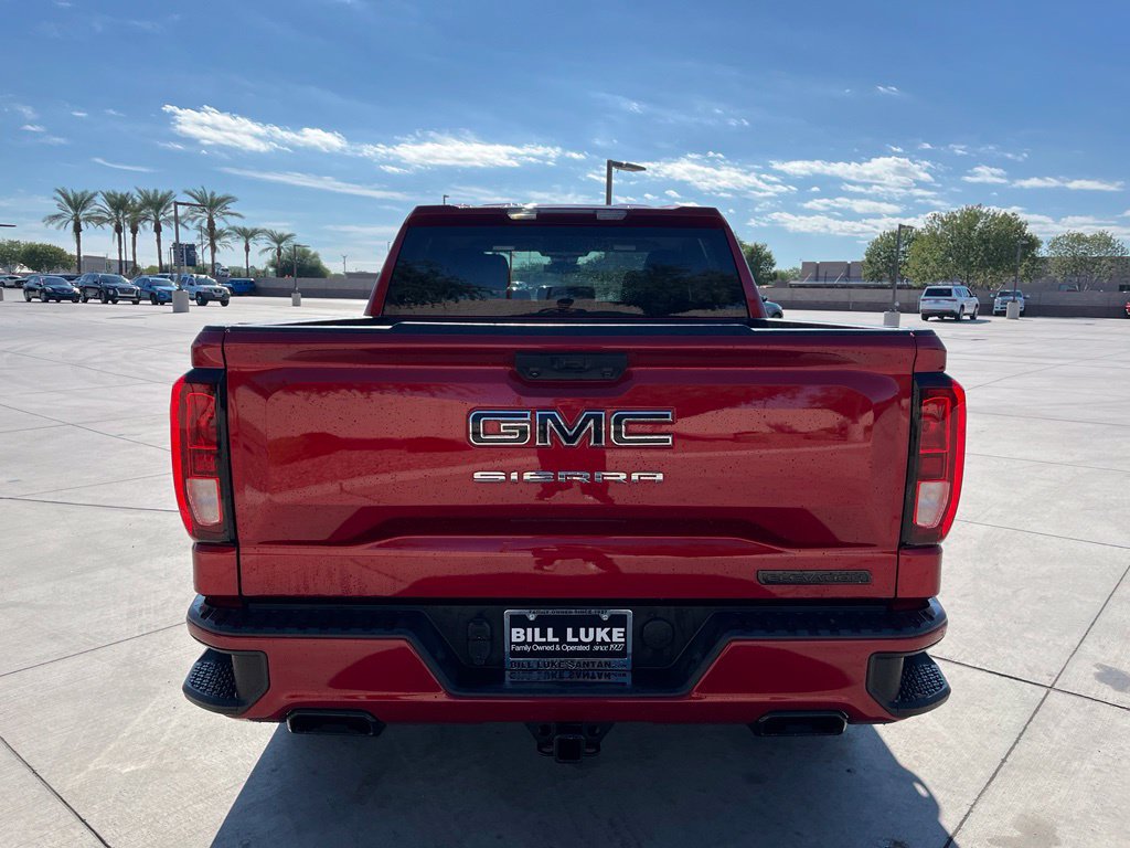 Used 2024 GMC Sierra 1500 Elevation w/ LPO, Elevation Black Package AWD/4WD image 5