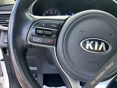 Used 2018 Kia Optima S FWD image 16