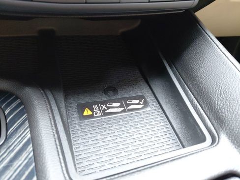 Used 2025 Cadillac CT5 Premium Luxury image 40