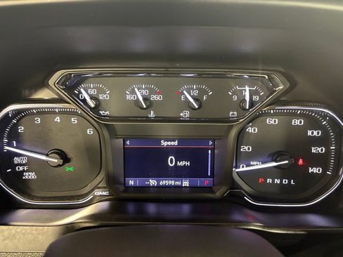 Used 2020 GMC Sierra 1500 Elevation w/ Elevation Value Package image 21