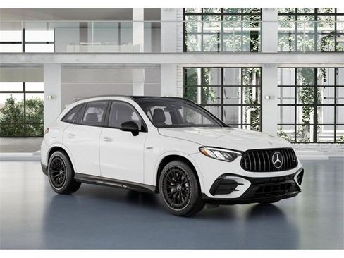 New 2026 Mercedes-Benz GLC 43 AMG 4MATIC image 11