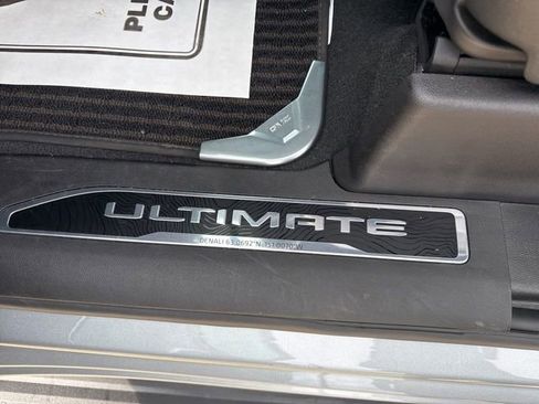 Used 2025 GMC Sierra 2500 Denali Ultimate AWD/4WD image 18