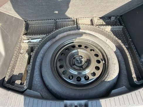 Used 2019 Ford Escape S FWD image 9