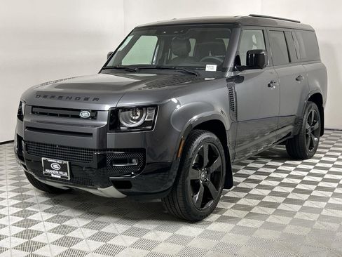 New 2025 Land Rover Defender 130 X-Dynamic SE image 1