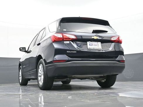 Used 2021 Chevrolet Equinox LS image 41