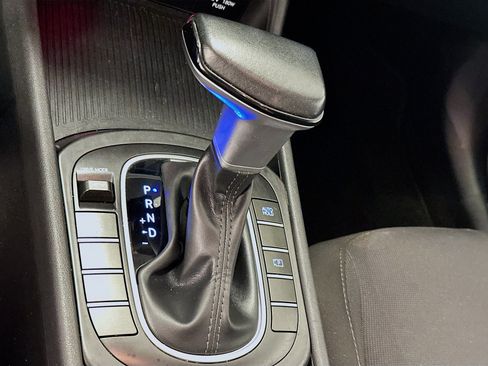 Used 2024 Hyundai Kona SEL AWD/4WD image 24