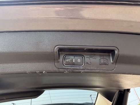 Certified 2025 Ford Explorer Active RWD image 20