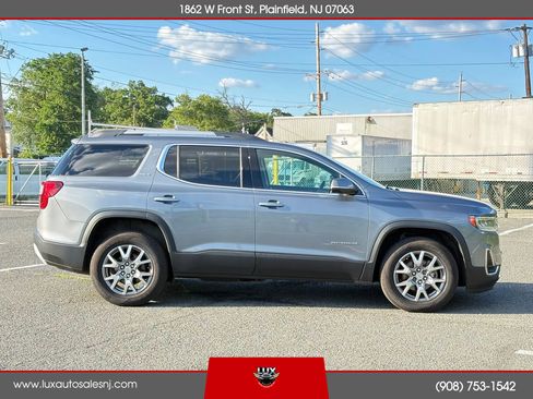 Used 2020 GMC Acadia SLT w/ Driver Alert Package II FWD image 9