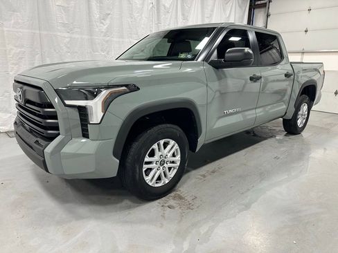 Used 2024 Toyota Tundra SR5 image 3