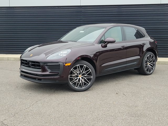 Used 2026 Porsche Macan AWD/4WD image 1