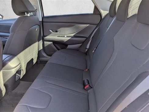 New 2026 Hyundai Elantra SE w/ Cargo Package image 24