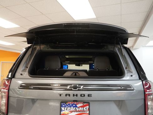 Used 2022 Chevrolet Tahoe Z71 w/ Z71 Off-Road Package AWD/4WD image 10