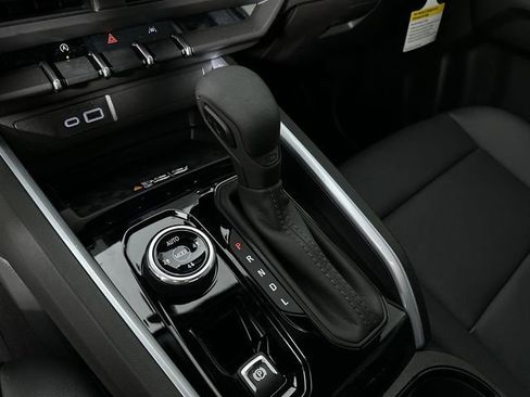 New 2026 Chevrolet Colorado Trail Boss AWD/4WD image 16