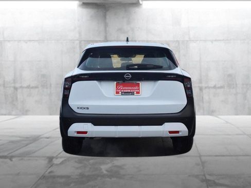 New 2026 Nissan Kicks S image 6