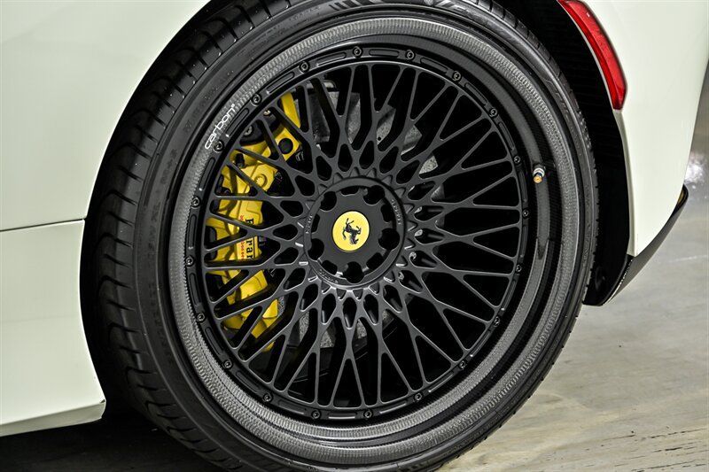 Used 2022 Ferrari F8 Tributo RWD image 17