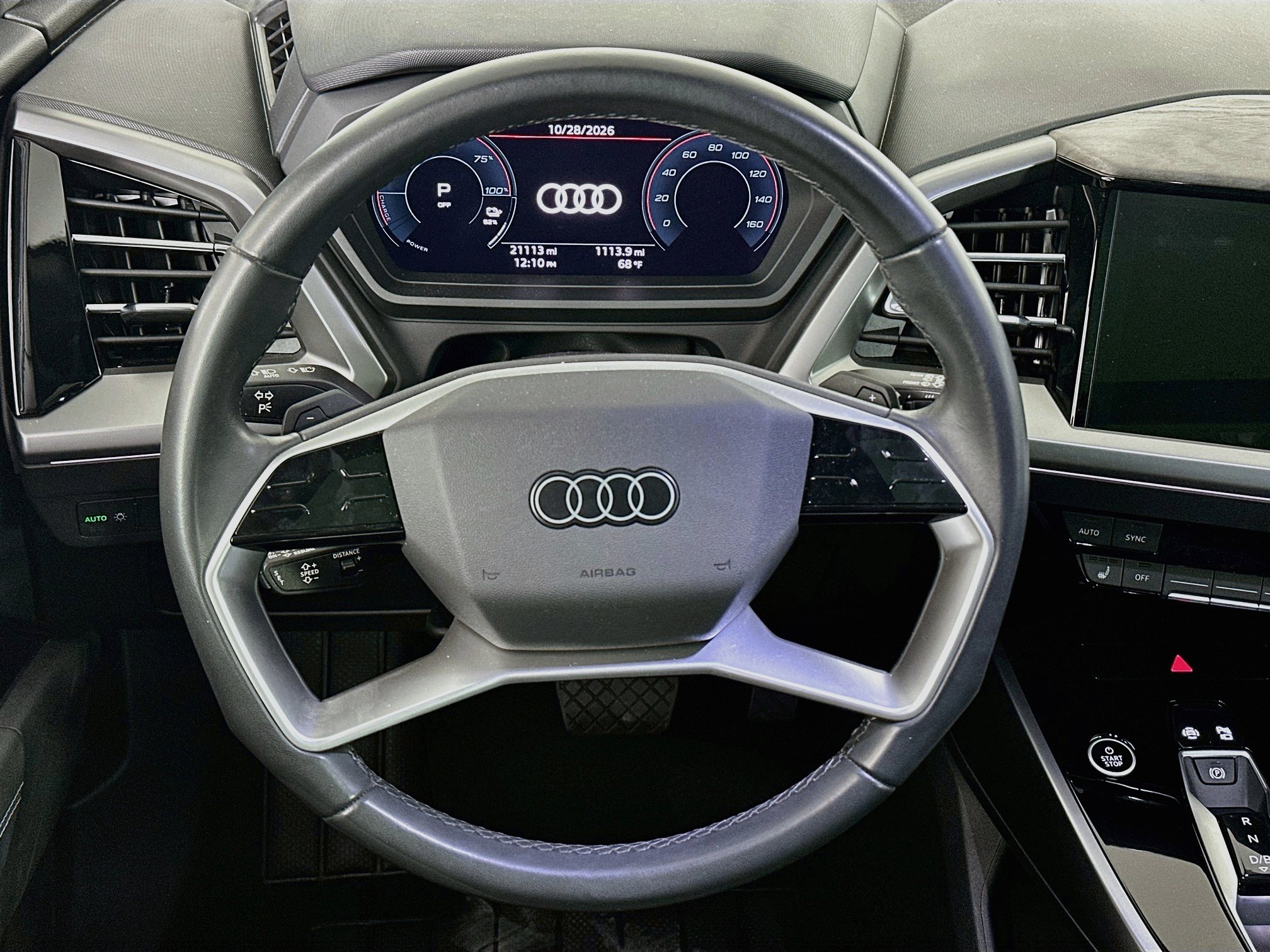 Used 2023 Audi Q4 e-tron Premium Plus w/ Premium Plus RWD image 18