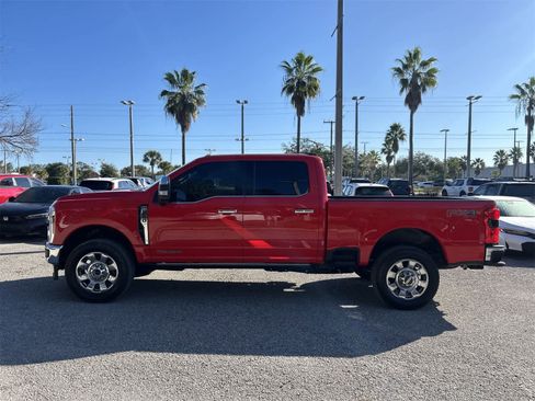 Used 2025 Ford F250 Lariat w/ Lariat Ultimate Package image 3
