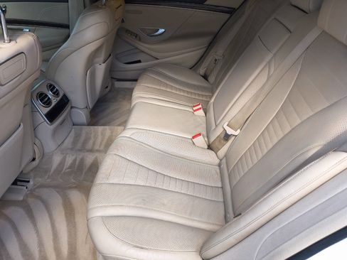 Used 2019 Mercedes-Benz S 560 Sedan image 36