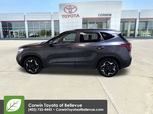 Used 2024 Kia Seltos EX image 5