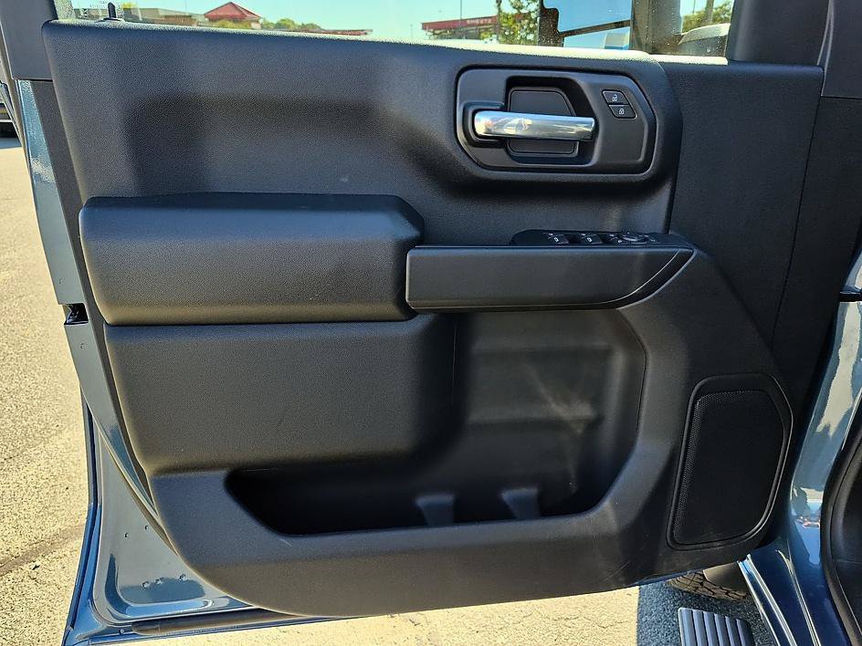 New 2026 Chevrolet Silverado 2500 Custom w/ Custom Convenience Package AWD/4WD image 12