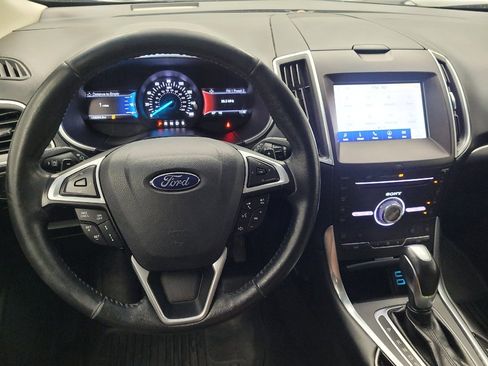 Used 2017 Ford Edge Titanium w/ Equipment Group 302A FWD image 22