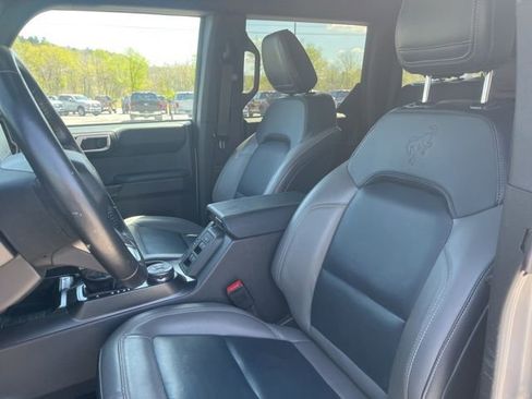 Used 2024 Ford Bronco Outer Banks AWD/4WD image 12