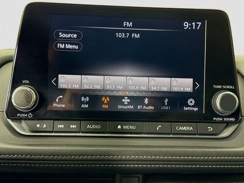 Used 2023 Nissan Rogue SV FWD image 17