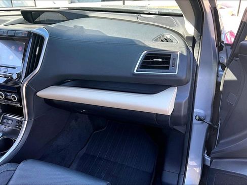 Used 2022 Subaru Ascent Limited image 26