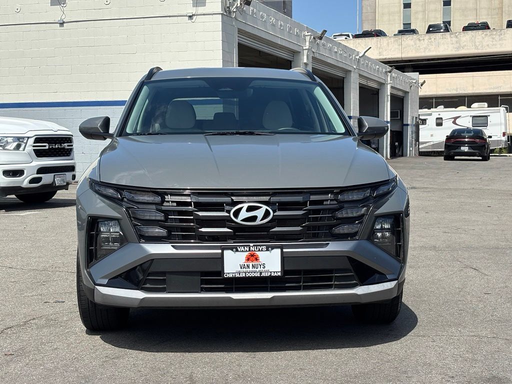 Used 2025 Hyundai Tucson SEL FWD image 6