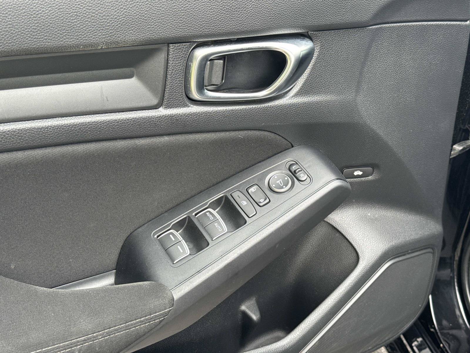 Used 2022 Honda Civic Sport image 17