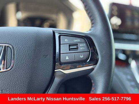 Used 2025 Honda Odyssey Sport-L image 27