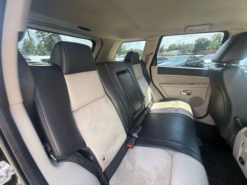 Used 2009 Jeep Grand Cherokee Limited image 17