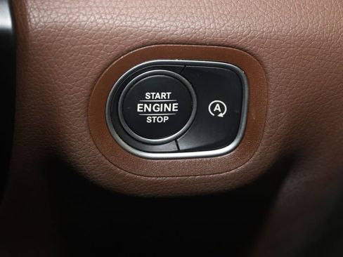 Used 2024 Mercedes-Benz GLE 350 4MATIC w/ 3rd Row Seat Package image 34