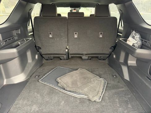 Used 2025 Toyota 4Runner TRD Off-Road image 7