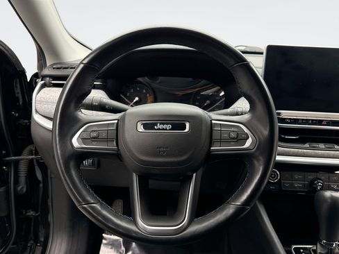 Used 2022 Jeep Compass Latitude w/ Convenience Group image 12