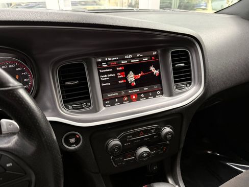 Used 2019 Dodge Charger Scat Pack RWD image 58
