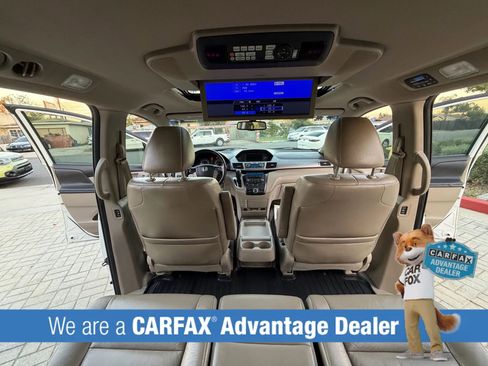 Used 2012 Honda Odyssey Touring Elite image 25