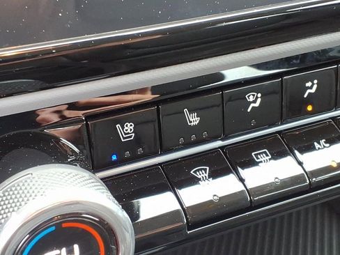New 2027 Chevrolet Bolt RS FWD image 19