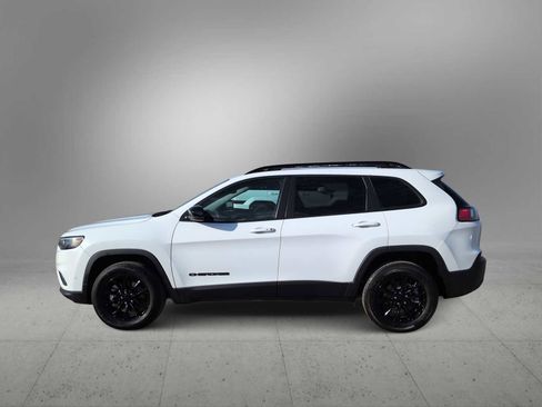 Used 2023 Jeep Cherokee Altitude Lux image 5