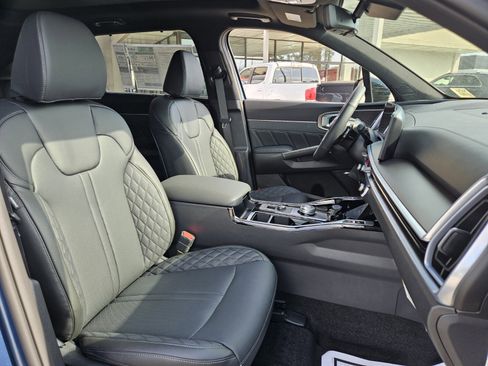 New 2026 Kia Sorento SX Prestige AWD/4WD image 12