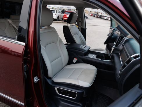 Used 2022 RAM 1500 Limited image 37