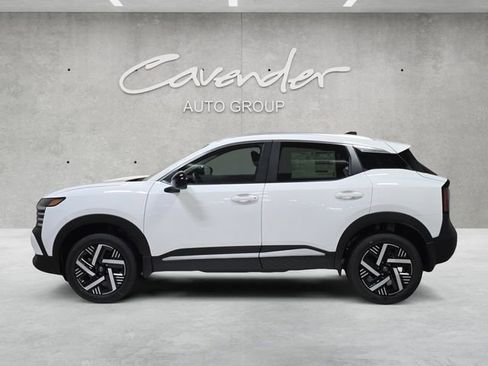 New 2026 Nissan Kicks SV FWD image 13