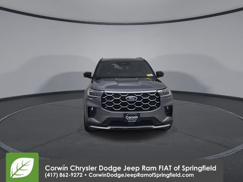 Used 2025 Ford Explorer Platinum w/ LUX Leather Package AWD/4WD image 5