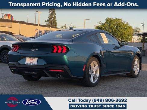 Used 2026 Ford Mustang Coupe RWD image 6