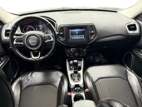 Used 2020 Jeep Compass Latitude image 13